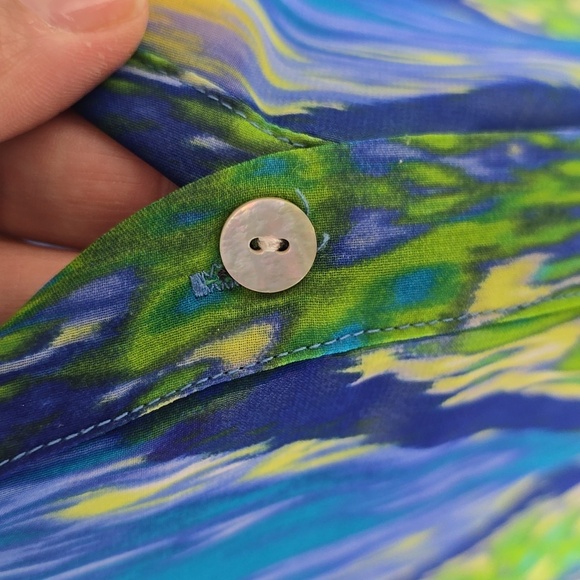 {Chico's} Multicolor Ikat Abstract Print Button-Down Tunic Blouse - Picture 10 of 12